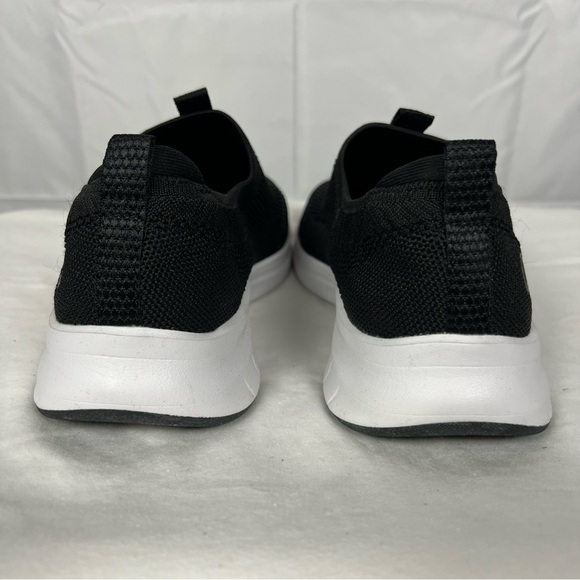 Lands’ End casual knit slip-on sneakers in black with white soles. - Picture 3 of 7